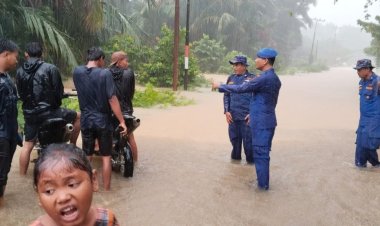 POLRI KERAHKAN 135 PERSONEL UNTUK OPERASI KEMANUSIAAN BENCANA ALAM DI SUMATERA UTARA