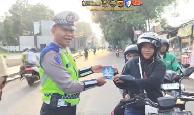Ciptakan Kamseltiblantas, Satlantas Polres Subang Gencar Sosialisasikan Ops Zebra Lodaya 2025