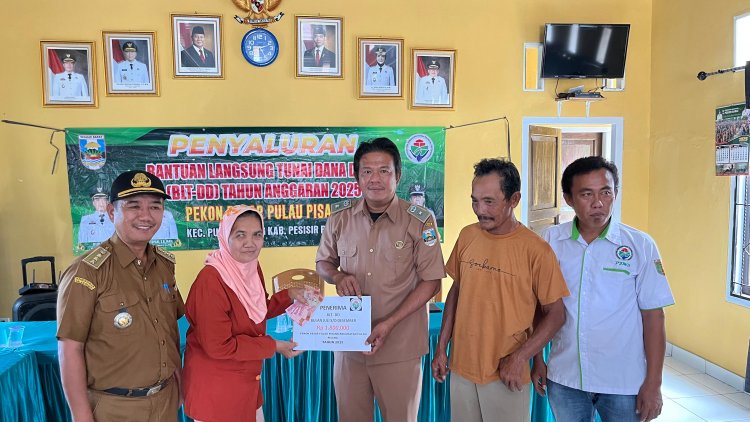Pekon Pasar Pulau Pisang Realisasikan BLT – DD Tahap Dua Tahun 2025