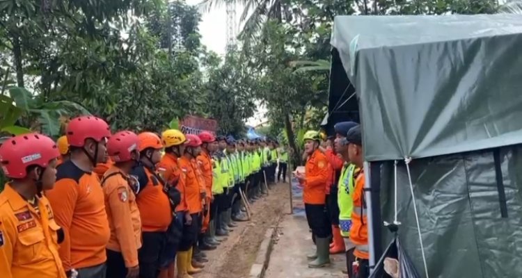 Satbrimob Polda Jateng Temukan Dua Korban Meninggal Dunia dalam Operasi SAR Longsor Majenang