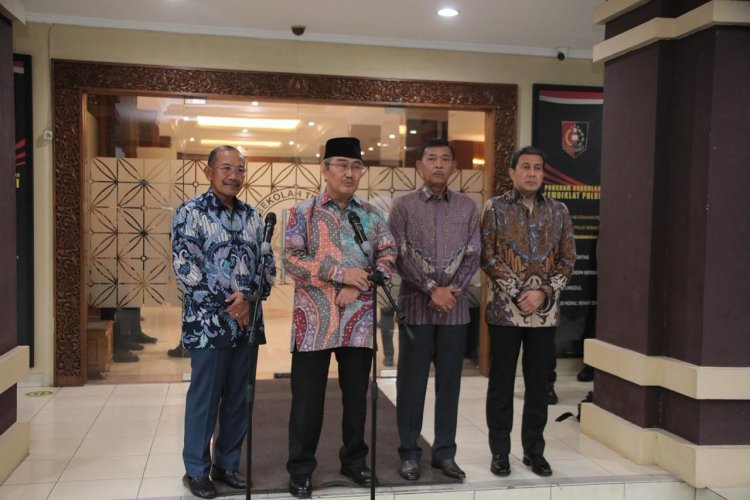 Audiensi Komisi Percepatan Reformasi Polri Dengan Organisasi Kelompok Masyarakat