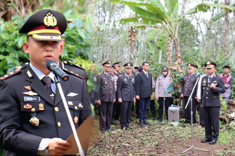 Kapolres Aceh Tengah Pimpin Pemakaman Tradisi Kepolisian Alm Bripka Ruhdi Fitrah