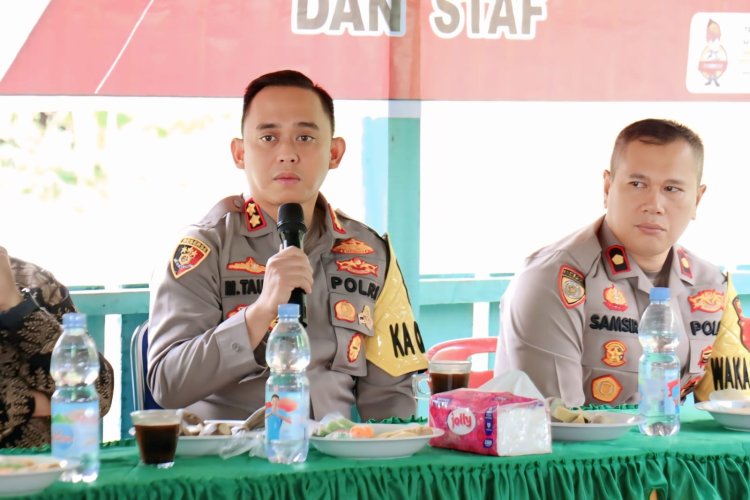 Kapolres Aceh Tengah Rangkul Warga dalam Jumat Curhat: Fokus Pengawasan Anak & Pajak Kendaraan