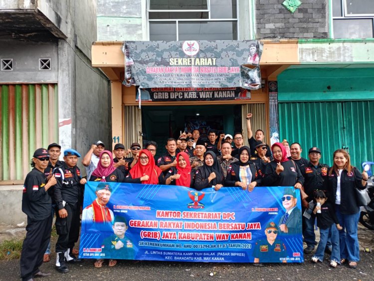 Rapat Tahunan GRIB Jaya di Adakan di Baradatu Kampung Tiuh Balak Camat Negeri Agung Ikut Hadir Sebagai penasehat 