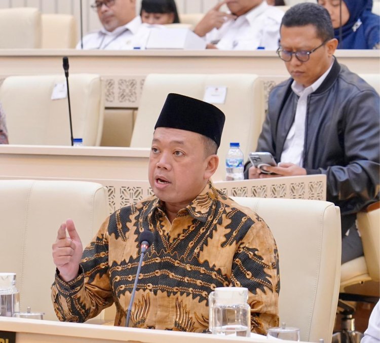 ‎RDP Bersama Komisi II DPR RI, Menteri Nusron Sampaikan Penanganan Sengketa Capai 99,45%