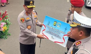 Polda Metro Jaya Kirim Bantuan Kemanusiaan ke Aceh, Sumut, dan Sumbar