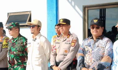 Kapolda Aceh, Wagub, dan Kepala BNPB Tinjau Lokasi Bencana dan Pengungsi di Singkil