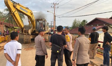 Akses Antarwilayah Pulih, Brimob Sumut Rampungkan Perbaikan Jembatan Halangan dalam 3 Hari