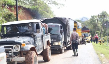 Kapolres Aceh Tengah Kawal dan Serahkan Langsung Bantuan dari Pemda dan Kapolri ke Wilayah Terisolir di Kecamatan Linge