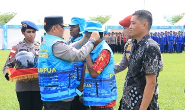 Wakapolri Apresiasi Sinergi Ribuan Mitra Kamtibmas dalam Apel Mitra Kamtibmas Presisi di Polda Papua