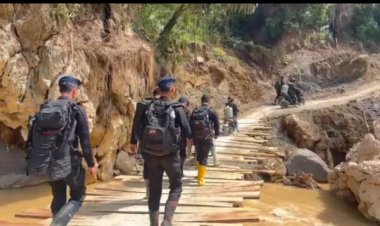 Brimob Polda Aceh Terobos Daerah Terisolir di Bener Meriah, Salurkan Bantuan dan Layanan Kesehatan