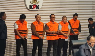 KPK Tetapkan Bupati Lampung Tengah dan Adiknya sebagai Tersangka Suap