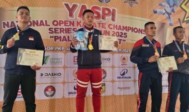 Personel Brimob Polda Metro Jaya Raih Emas dan Perak di Kejuaraan Karate YASPI Series 3 Tahun 2025
