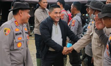 Kabaharkam Polri Tinjau Posko Bencana di Aceh Tamiang, Pastikan Kelancaran Distribusi Bantuan Logistik