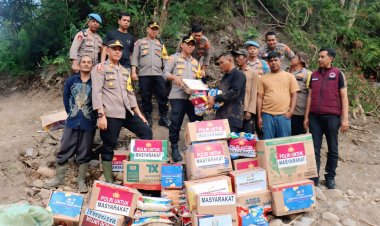 Bantuan Kapolri untuk Desa Terisolir dan Jemaat HKBP Diserahkan Kapolres Aceh Tengah
