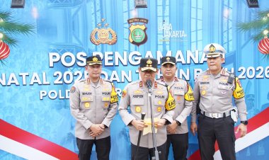 Kapolda Metro Jaya Tinjau Pospam Stasiun Gambir, Pastikan Pelayanan Operasi Lilin Jaya 2025 Berjalan Optimal