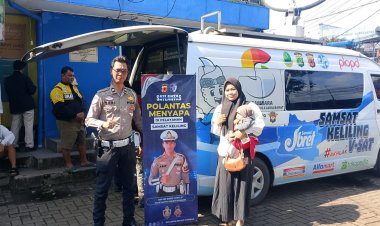 ‎Sat Lantas Polres Sukabumi Gelar "Polantas Menyapa" di Samsat Cibadak, Dorong Pelayanan Publik yang Transparan dan Humanis
