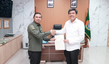 Amankan Aset BMN, Kantah Jaksel Serahkan Sertipikat Aset BMN Kementerian Pertanian RI