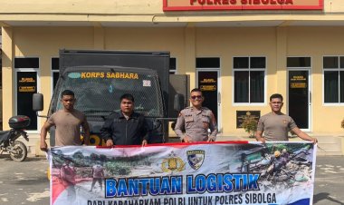 Dukung Kegiatan Sosial, Mabes Polri Salurkan 800 Paket Bingkisan Natal ke Polres Sibolga dan Tapteng