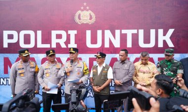 Wakapolri: Polri Terus Percepat Pemulihan Infrastruktur dan Kebutuhan Dasar Warga Pascabencana di Padang Pariaman