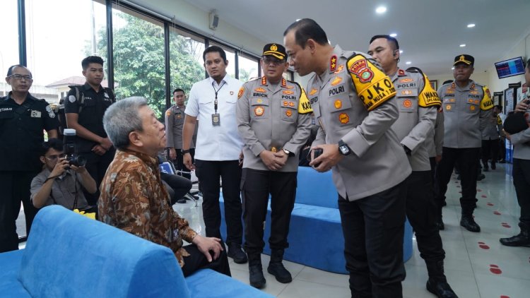 Kapolda Metro Jaya Tinjau Kesiapan Pengamanan Aksi Unjuk Rasa di Polres Jakarta Utara