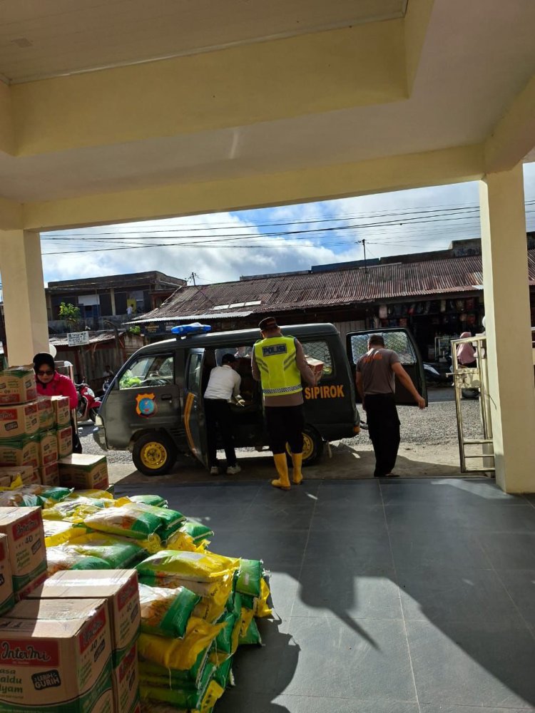 KP Wisanggeni-8005 Angkut Bantuan Kemanusiaan dari Sabang ke Pelabuhan Malahayati