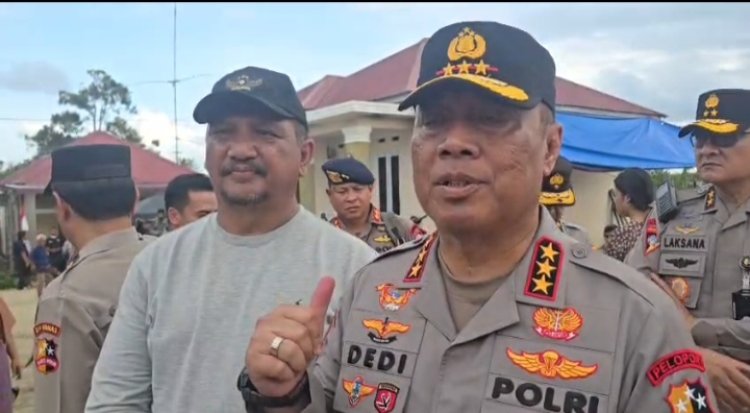 Wakapolri Tinjau Lokasi Banjir Aceh Tamiang, Pastikan Bantuan Logistik Hingga Peralatan Khusus Segera Dikirim