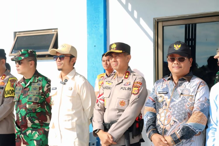 Kapolda Aceh, Wagub, dan Kepala BNPB Tinjau Lokasi Bencana dan Pengungsi di Singkil
