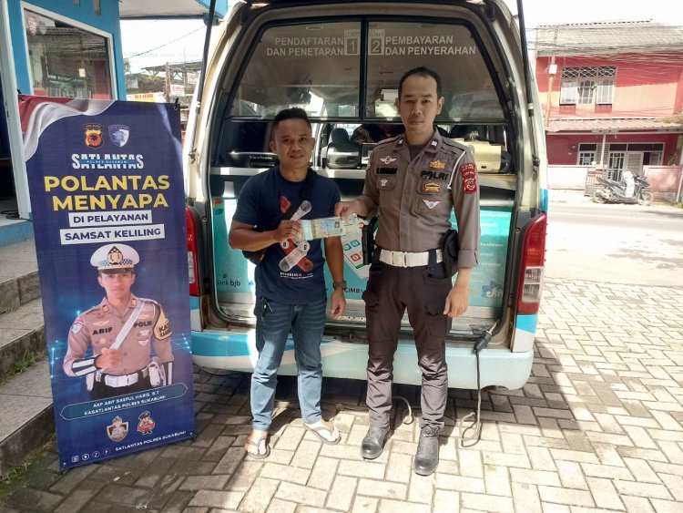 Satlantas Polres Sukabumi Gelar Program “Polantas Menyapa” di Kantor Samsat Cibadak : Tingkatkan Pelayanan Ramah dan Humanis