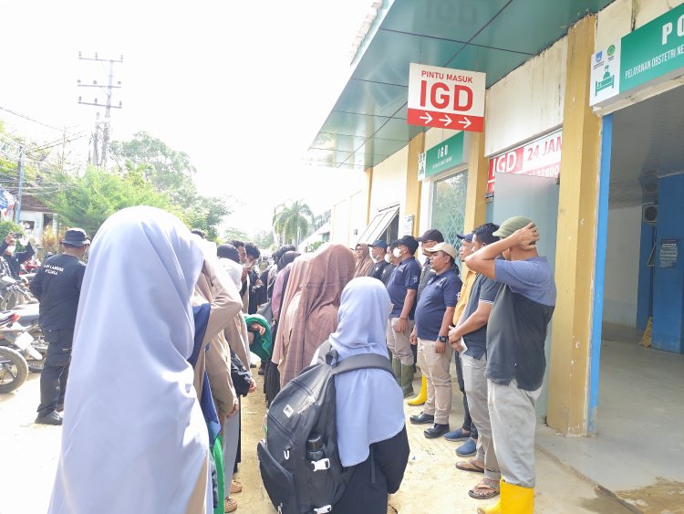 IAIN Langsa Turun Tangan, Bantu Bersihkan RSUD Langsa Usai Diterjang Banjir