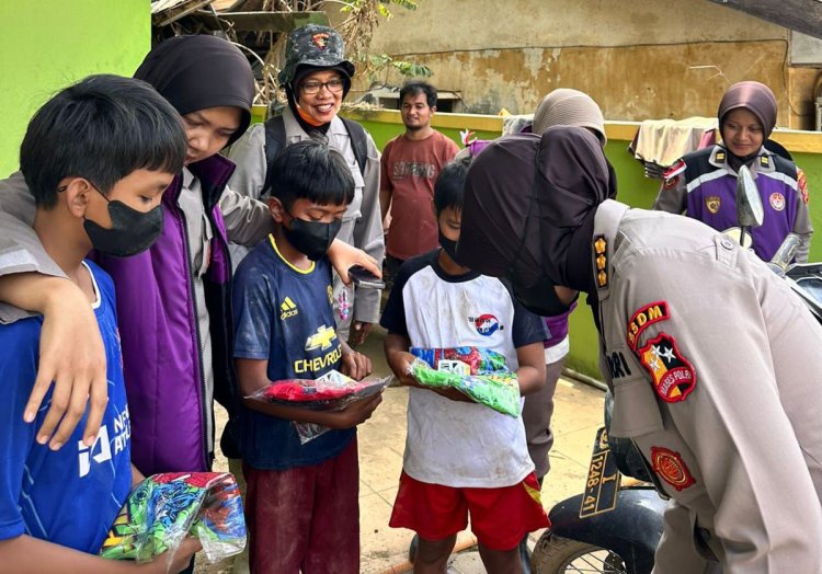 Tim Trauma Healing Polri Beri Dukungan Psikososial bagi Korban Banjir di Aceh Tamiang