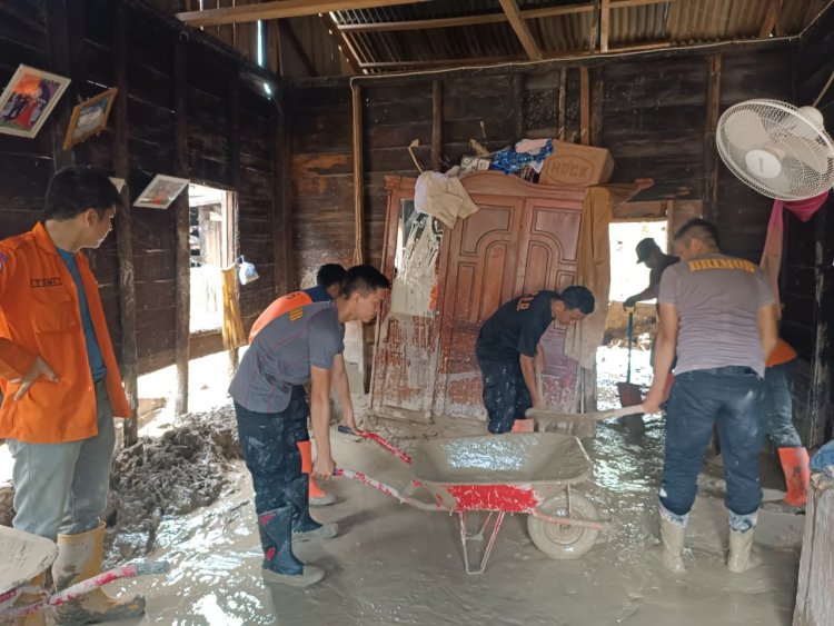 Polda Sumut Percepat Pemulihan Batang Toru: Bersihkan Masjid, Rumah Warga, Dan Buka Akses Sumur Bor