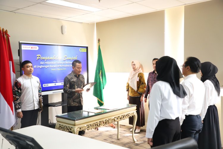 ‎Tingkatkan Kualitas Pengukuran dan Pemetaan, Kanwil BPN DKI Jakarta Lantik Surveyor Berlisensi