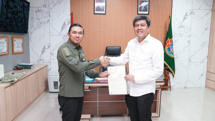 Amankan Aset BMN, Kantah Jaksel Serahkan Sertipikat Aset BMN Kementerian Pertanian RI