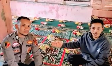 Peduli Warga Terisolir, Anggota Sat Reskrim Polres Aceh Tengah Antar Bantuan Kapolres ke Desa Serule