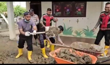 Gotong Royong Polri dan Masyarakat, Polres Pidie Jaya Percepat Pemulihan Pascabanjir dan Fasilitas Pendidikan