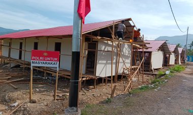 Capai 47 Unit, Pembangunan Huntara Sat Brimob Polda Sumbar Terus Berjalan di Pauh