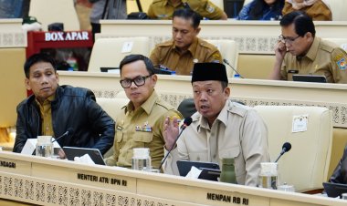 ‎ ‎Komisi II DPR RI Pertanyakan Soal Anggaran Penanggulangan Pascabencana di Sumatra, Menteri Nusron Pastikan Bisa Lakukan _Refocusing_
