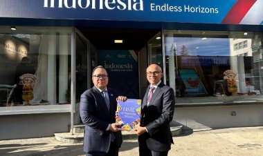 Buku “Rasa Bhayangkara Nusantara” Versi Bahasa Inggris Hadir di WEF Swiss 2026, Perkuat Diplomasi Presiden