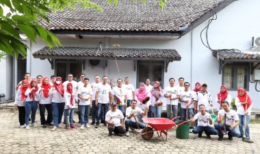 ‎Kantah Kabupaten Lampung Tengah Gelar Gotong Royong Kebersihan