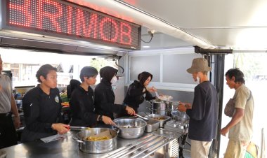 Hari ke-6 Latsitardanus 2026, Taruna Akpol Masak di Dapur Lapangan untuk Ratusan Warga Aceh Tamiang