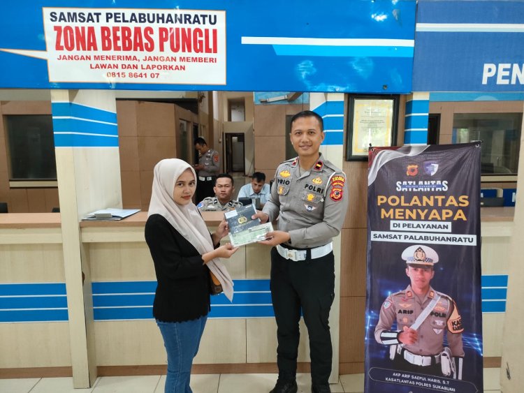 ‎Satlantas Polres Sukabumi Melalui Samsat Cibadak dan Pelabuhan Ratu  Terapkan Prinsip 5S Untuk Pelayanan Prima