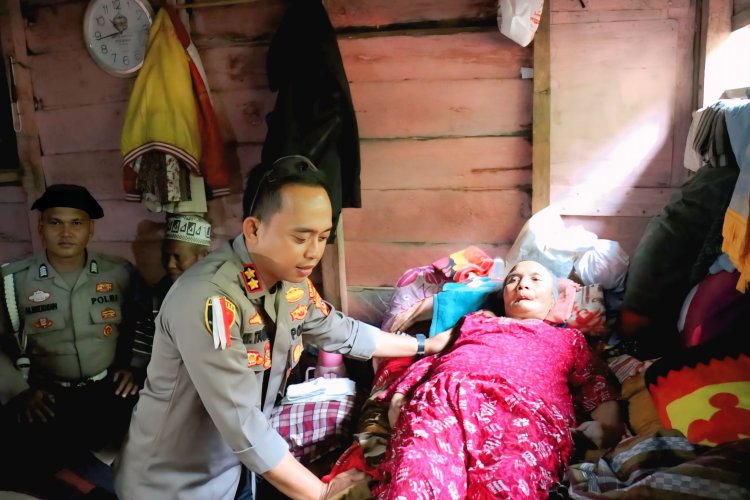 Sentuhan Kemanusiaan Polri, Layanan Kesehatan Menjangkau Warga Terdampak Bencana di Kala Segi