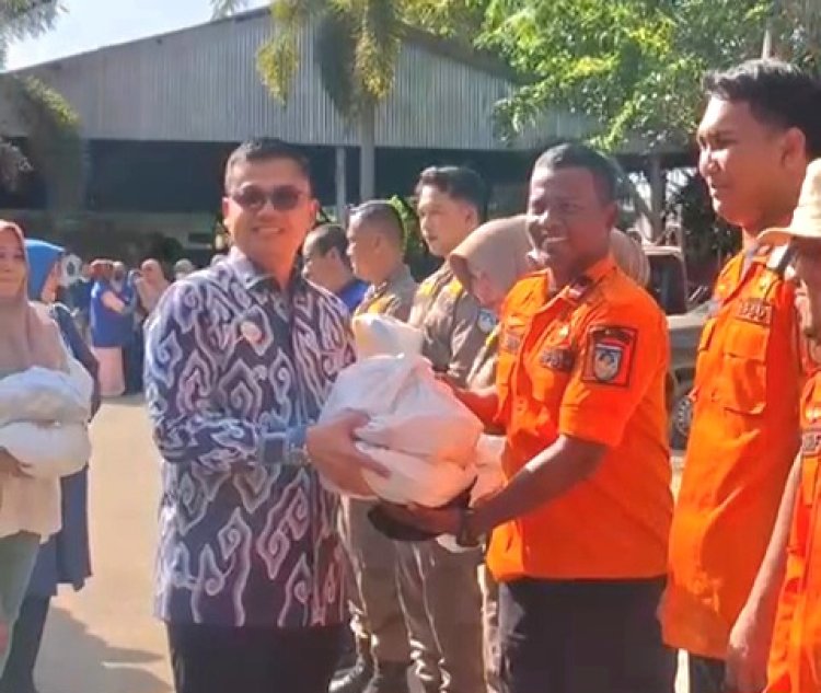 Pemko Langsa Serahkan Bantuan kepada 1.168 Petugas Lapangan