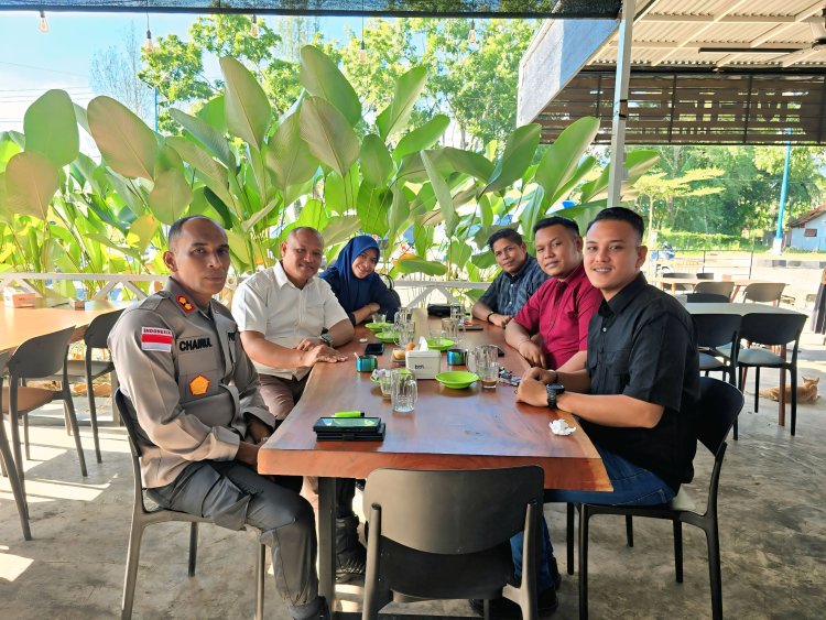Ngopi Bareng Wartawan, Kapolres Aceh Besar Tegaskan Sinergi Polri dan Media