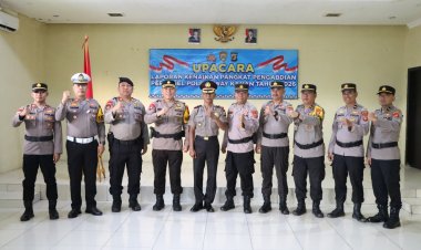 Wakapolres Way Kanan Pimpin Upacara Kenaikan Pangkat Pengabdian AKP Herwin Afrianto