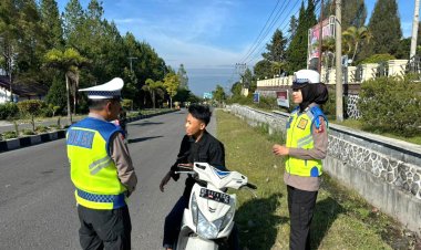 Satlantas Polres Bener Meriah Gencarkan Edukasi Keselamatan Berlalu Lintas dalam Ops Seulawah 2026