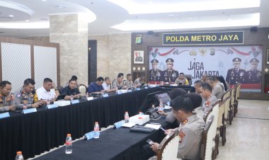 Polda Metro Jaya Dukung Transparansi Keuangan Polri Lewat Grand Entry Meeting