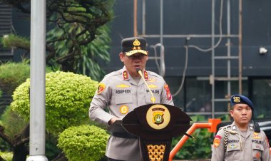 Beri Penghargaan Anggota, Kapolda Metro Jaya: Jangan Sakiti Hati Masyarakat