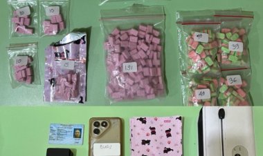 POLDA METRO JAYA UNGKAP PEREDARAN EKSTASI 450 BUTIR DAN SABU 66,5 GRAM, 1 ORANG DIAMANKAN